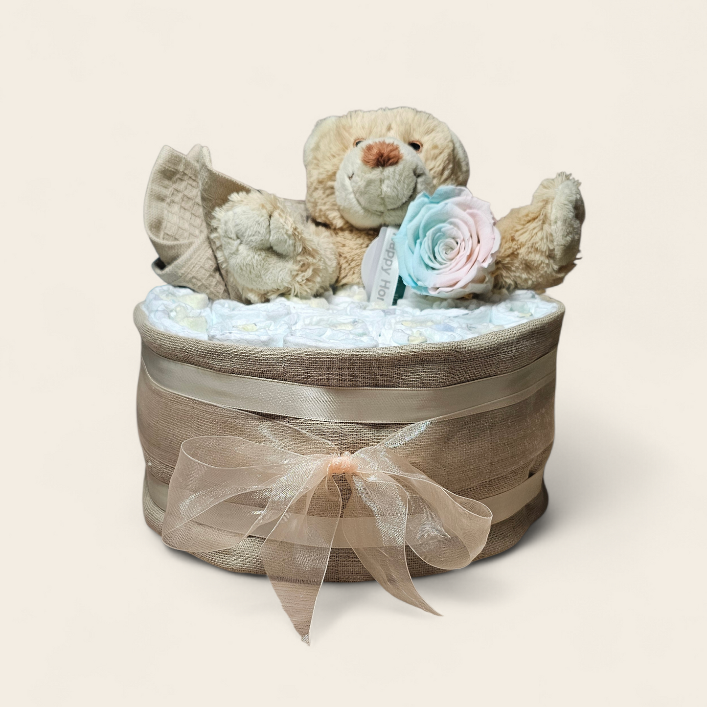 Luxe Luiertaart 1-Laags met Premium Pampers, roze blauwe Longlife Roos speciaal voor genderreveal, Hydrofiele Doek, Spuugdoekje en Superzacht Beertje: Het Perfecte gender reveal cadeau