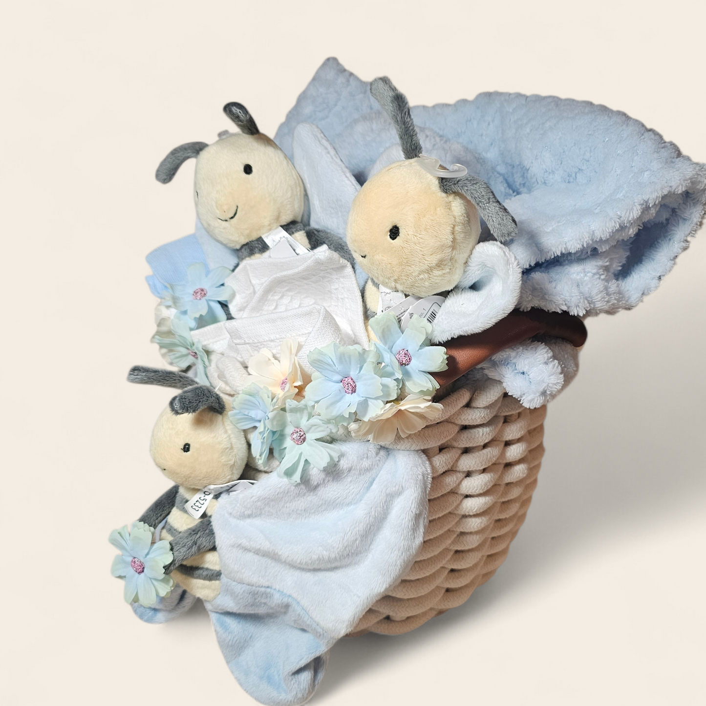 Luxe kraammand baby – compleet en zacht kraamcadeau - bij benja- jongen