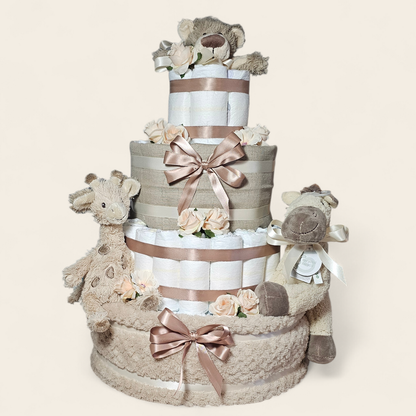 Mega Luiertaart 4-laags Beige – luxe unisex kraamcadeau - personaliseerbaar