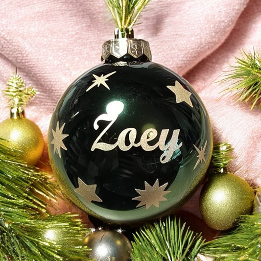 Kerstbal met naam - glanzend groen - Glas – 8cm - eigen tekst