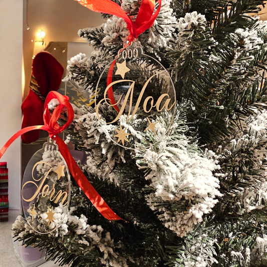 Kerstbal plexiglas met naam 7,5cm