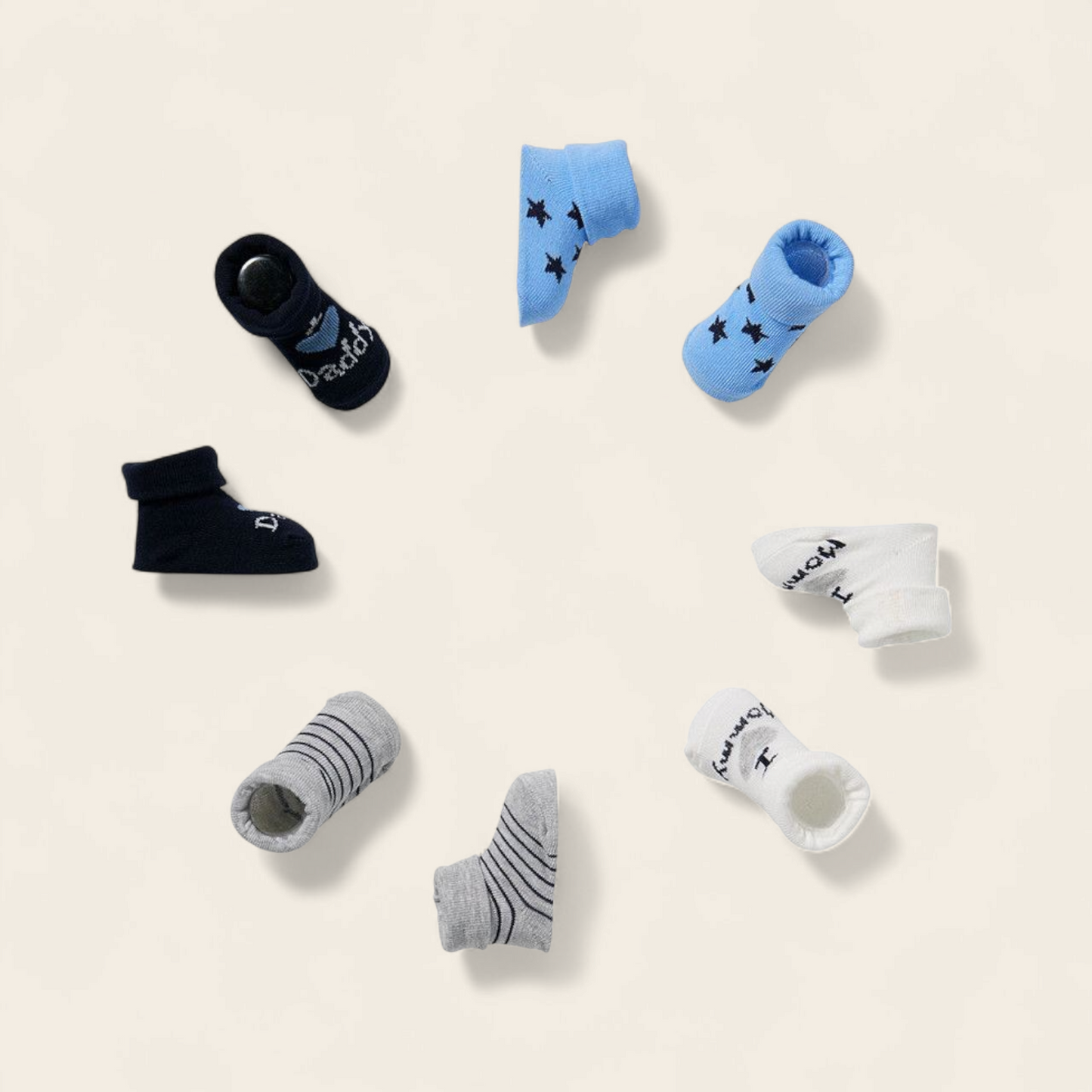 Kraamcadeau set – 4 paar baby sokjes in luxe cadeaudoos | I Love Mommy & Daddy – Blauw & Grijs