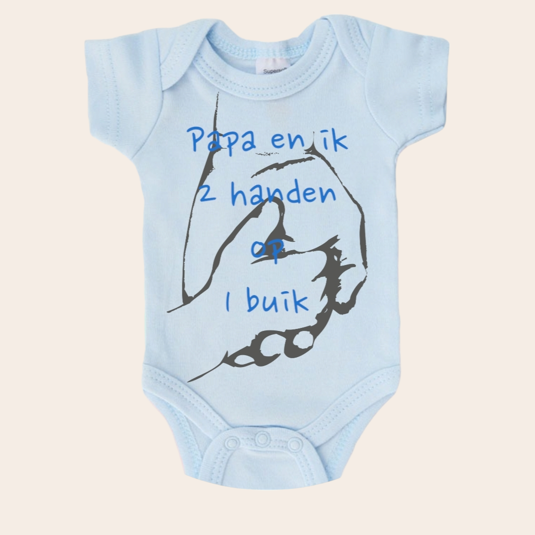 romper papa en ik zijn 2 handen op 1 buik