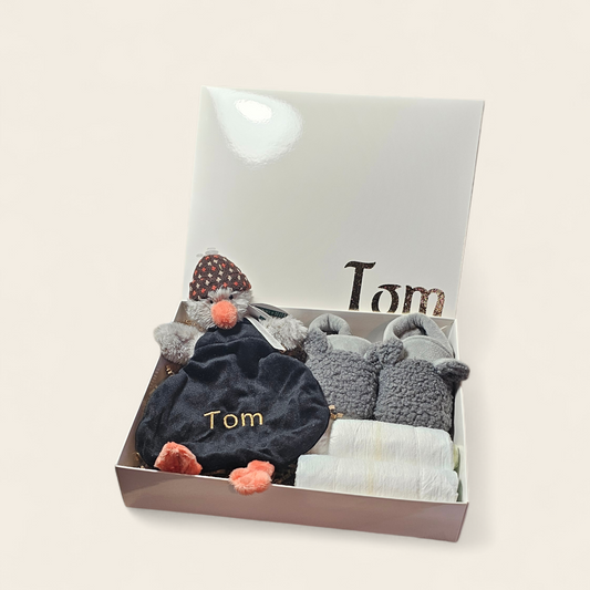 Kraamcadeau Grijs met Happy Horse Tuttle Pinguïn – Personalisatie Mogelijk, Luiers & Apollo Babyslofjes