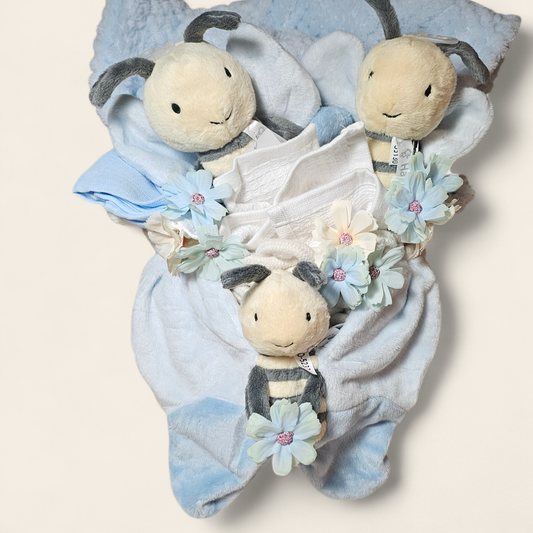 Luxe kraammand baby – compleet en zacht kraamcadeau - bij benja- jongen