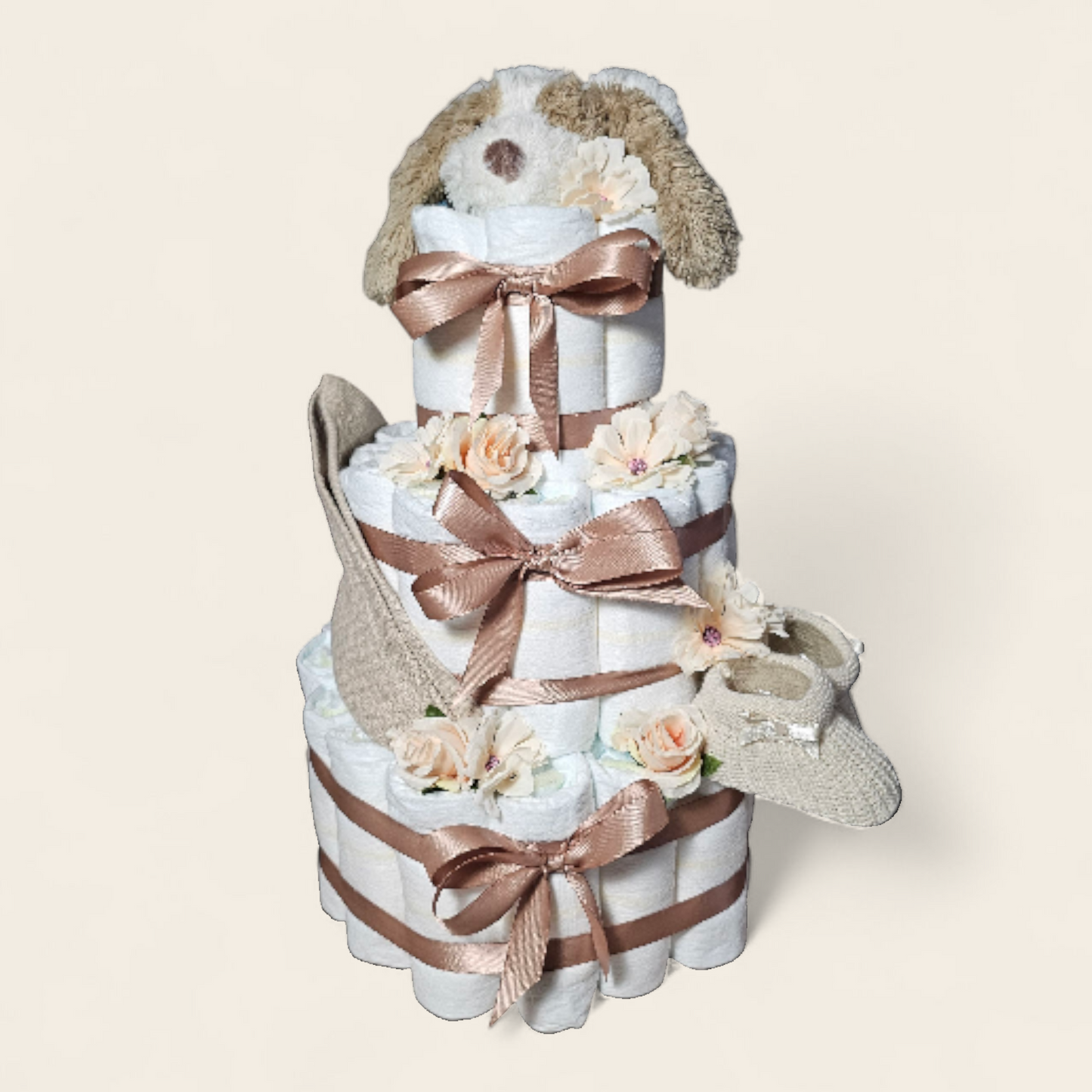 Luiertaart Bruin 3-laags – Groot Kraamcadeau met Dog David van Happy Horse (Personaliseerbaar)