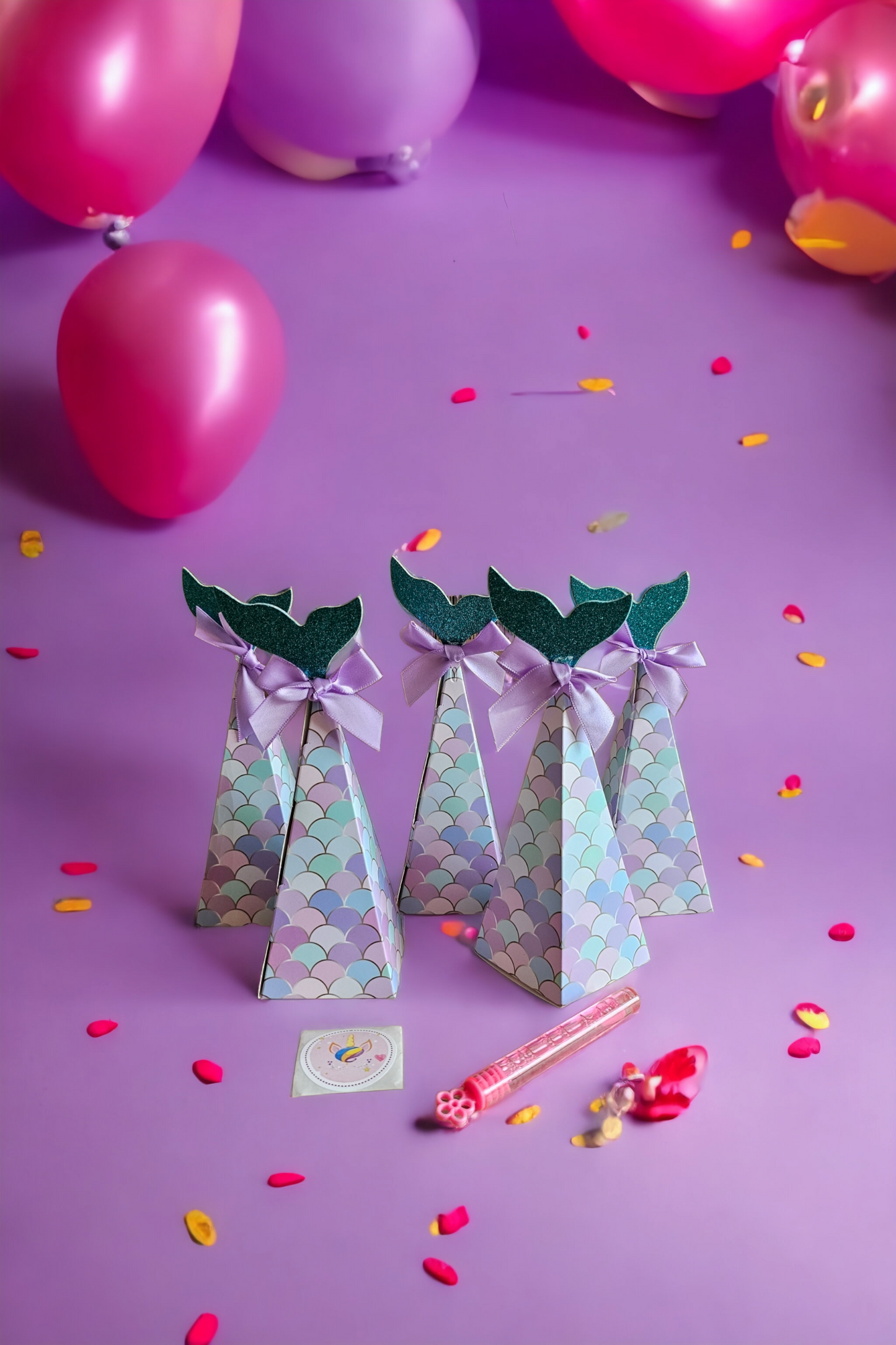 Mermaid Treats: Enchanting Bubbles, Stickers and Candies for a Magical Children's Party!